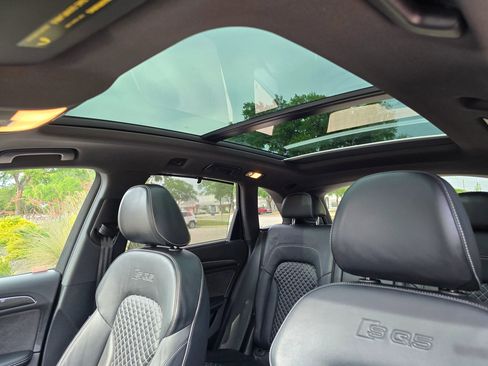 Used 2016 Audi SQ5 Prestige w/ Prestige Package AWD/4WD image 43