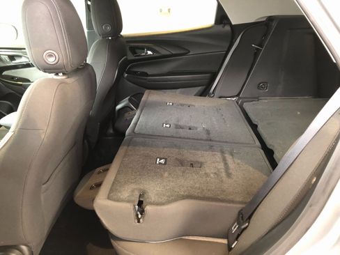 Used 2024 Chevrolet TrailBlazer LS w/ LS Convenience Package image 11