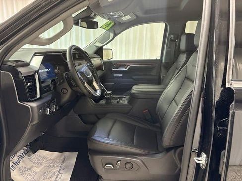 Used 2023 GMC Sierra 1500 Denali AWD/4WD image 14