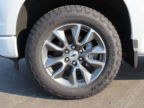 New 2026 Chevrolet Silverado 1500 RST image 18