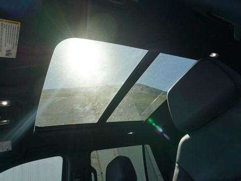 Used 2021 Chevrolet Tahoe LT AWD/4WD image 28
