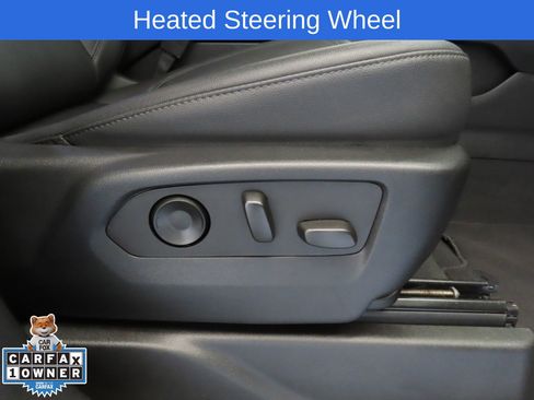 Used 2022 Chevrolet Suburban LT w/ Luxury Package image 28