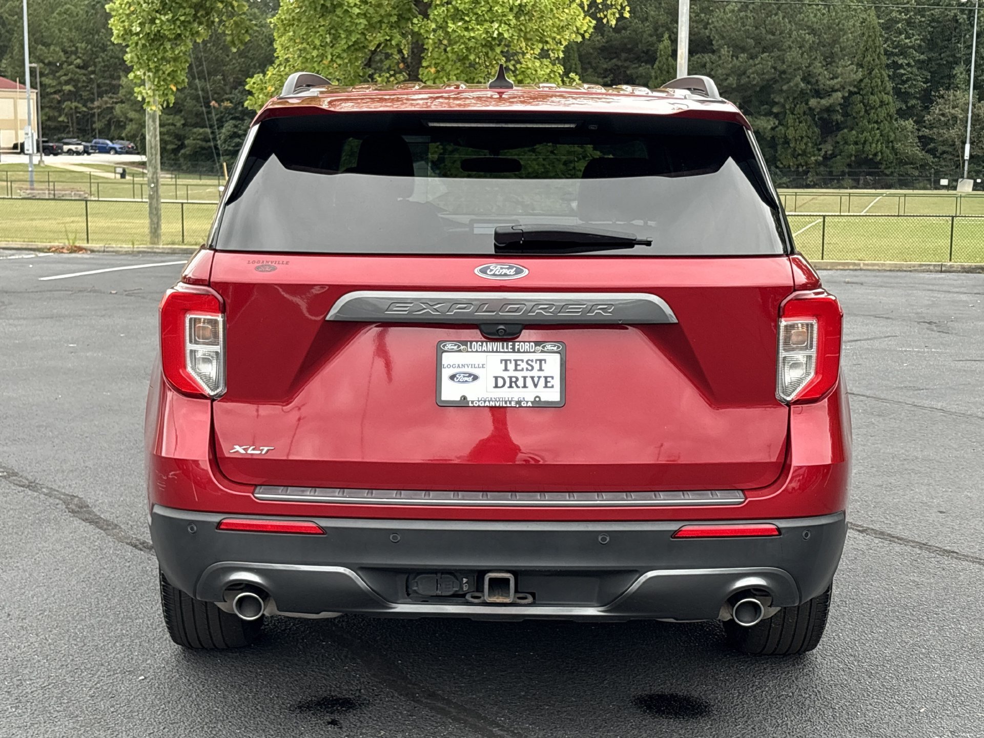 Certified 2024 Ford Explorer XLT w/ Equipment Group 202A RWD image 22