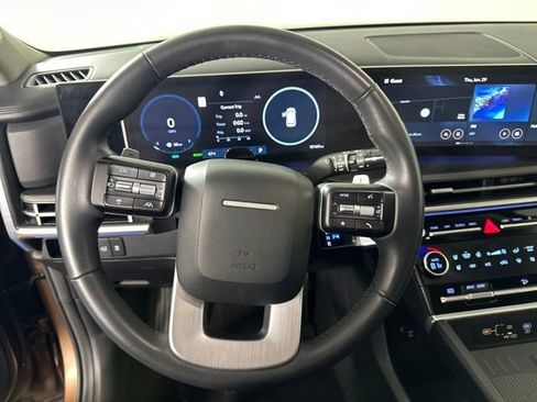 Used 2024 Hyundai Santa Fe Limited image 14