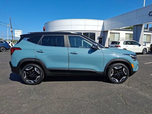 Used 2024 Kia Seltos SX AWD/4WD image 10