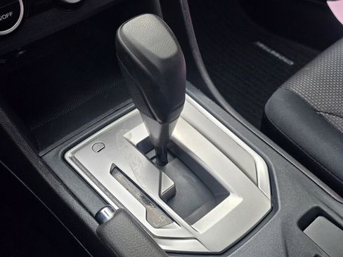 Used 2023 Subaru Crosstrek 2.0i AWD/4WD image 34