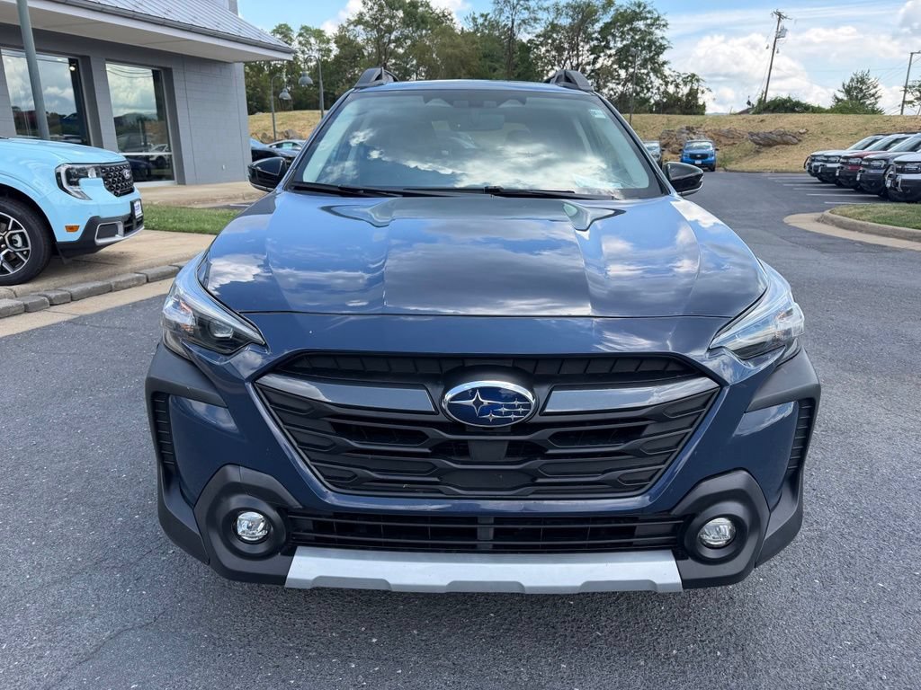 Used 2023 Subaru Outback Limited AWD/4WD image 8
