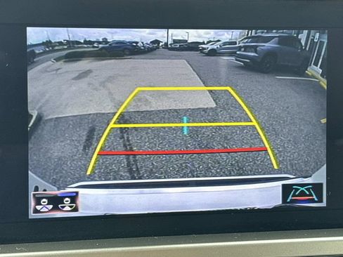 Used 2023 Lexus GX 460 Premium AWD/4WD image 26