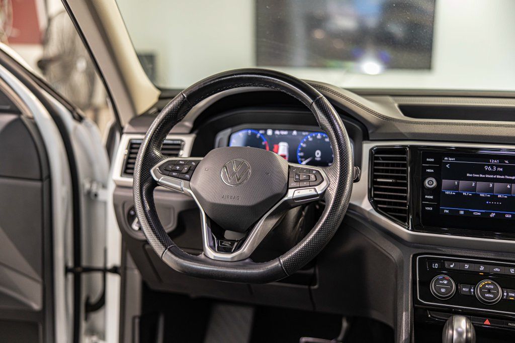 Used 2021 Volkswagen Atlas SEL Premium R-Line AWD/4WD image 37