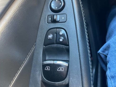 Used 2017 Nissan Maxima 3.5 SL image 16