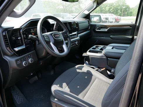 Used 2024 GMC Sierra 1500 Elevation AWD/4WD image 15