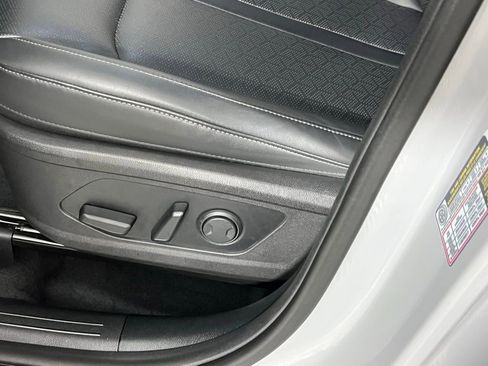 Used 2022 Kia Sorento SX image 24