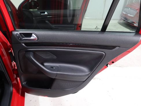 Used 2014 Volkswagen Jetta TDI FWD image 27