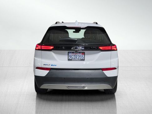 Used 2023 Chevrolet Bolt EUV LT w/ Comfort Package image 6