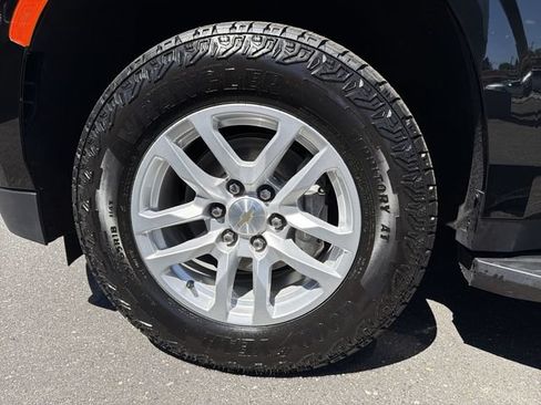 Used 2023 Chevrolet Tahoe LS AWD/4WD image 31