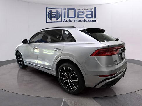 Used 2021 Audi Q8 Premium Plus w/ Premium Plus Package AWD/4WD image 3