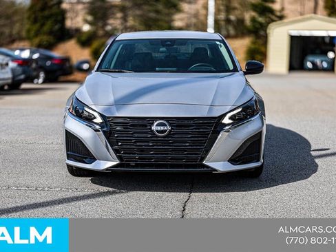 Certified 2025 Nissan Altima 2.5 S FWD image 12