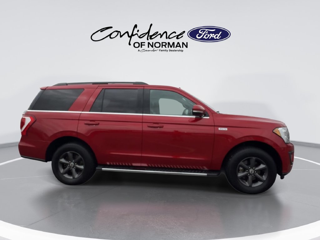 Used 2020 Ford Expedition XLT w/ Equipment Group 202A AWD/4WD image 11