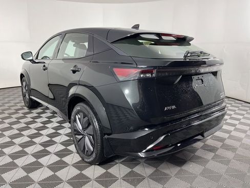 Used 2024 Nissan Ariya AWD image 7