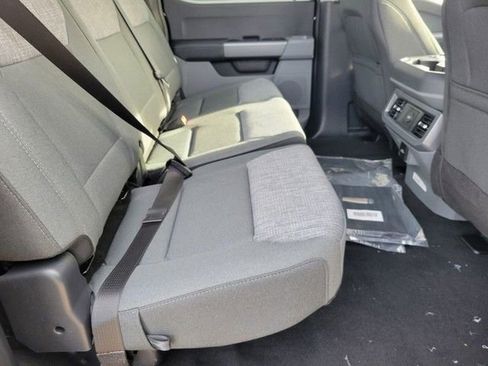 New 2026 Ford F250 XLT w/ FX4 Off-Road Package image 11