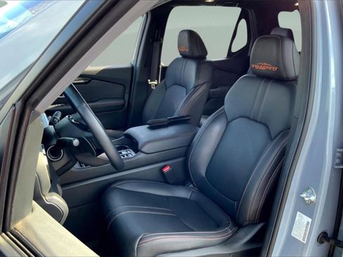 Used 2024 Honda Pilot TrailSport image 26