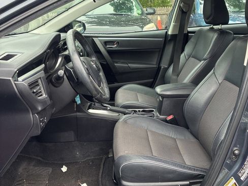 Used 2015 Toyota Corolla S FWD image 3