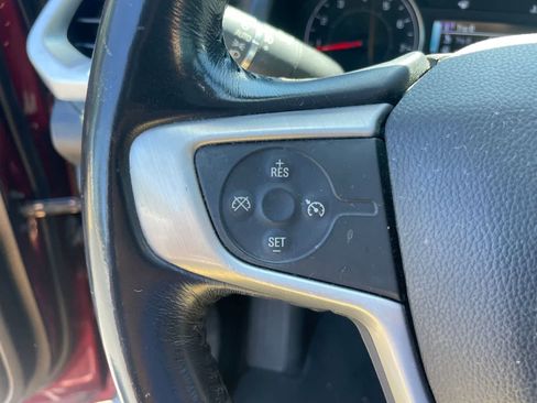 Used 2018 GMC Acadia SLT FWD image 13