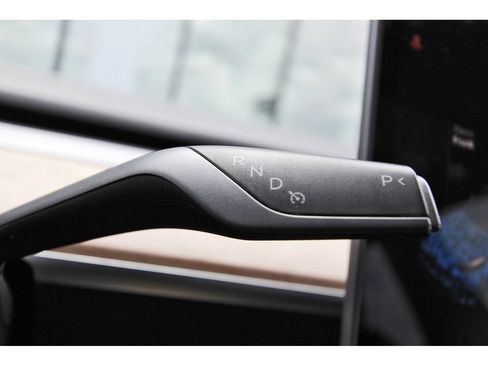 Used 2020 Tesla Model Y Long Range AWD/4WD image 17