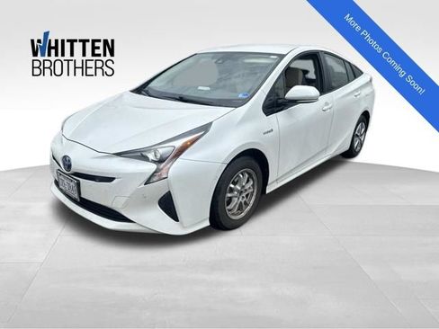 Used 2018 Toyota Prius Two w/ Prius Two Safety Plus Package FWD image 1