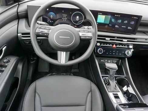 New 2026 Hyundai Santa Cruz SEL FWD image 14