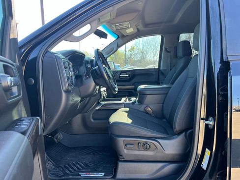 Used 2021 Chevrolet Silverado 1500 LT Trail Boss image 22