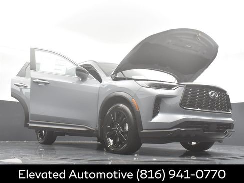 Certified 2025 INFINITI QX60 Luxe w/ Black Edition image 39