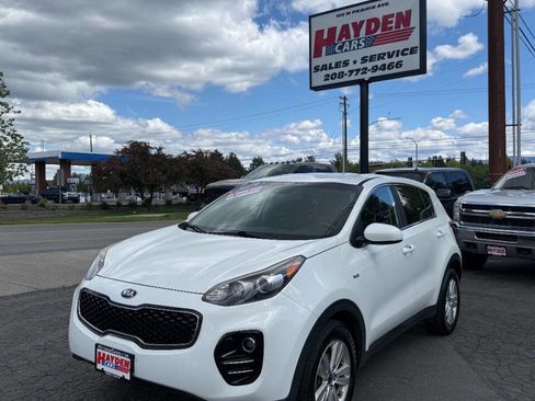 Used 2019 Kia Sportage LX AWD/4WD image 2