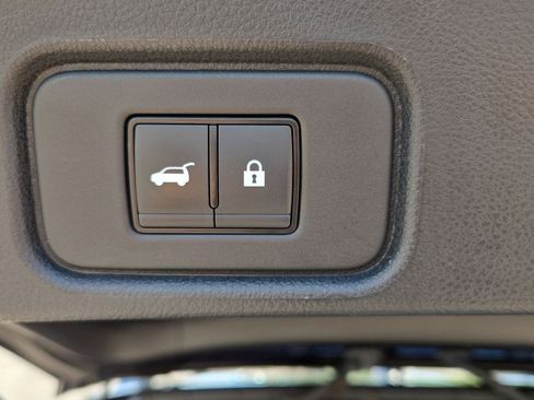Certified 2024 Nissan Pathfinder Platinum w/ Cargo Package FWD image 13