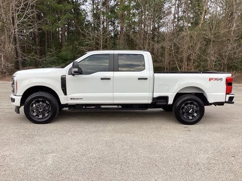 Used 2024 Ford F250 XL w/ STX Appearance Package image 6