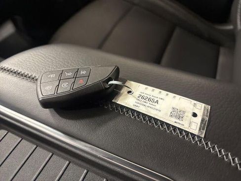 Used 2023 GMC Yukon Denali image 23