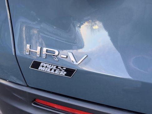 Certified 2023 Honda HR-V Sport image 27