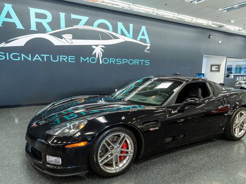 Used 2007 Chevrolet Corvette Z06 w/ Preferred Equipment Group RWD image 1