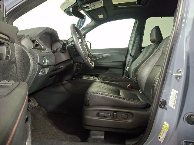 Used 2023 Honda Passport TrailSport image 15