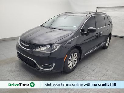 Used 2017 Chrysler Pacifica Touring-L