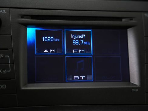 Used 2013 Toyota Prius Two FWD image 21