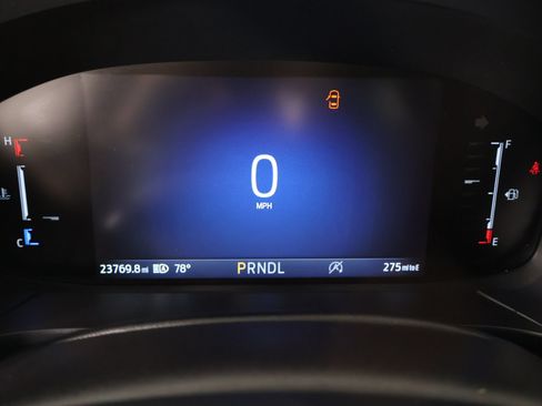 Used 2025 Ford Escape Active w/ Cold Weather Package FWD image 4