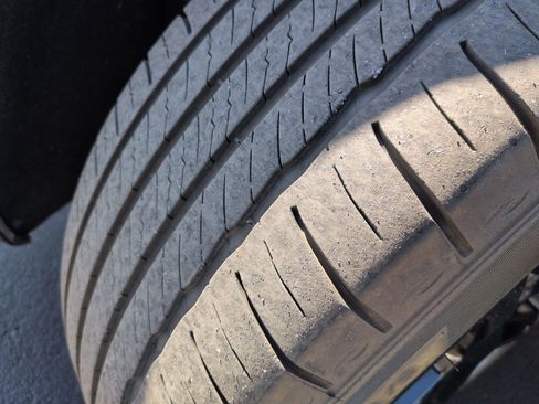 Used 2023 Chevrolet Blazer Premier image 12