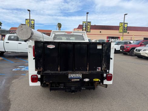 Used 2019 Ford F250 XL image 4