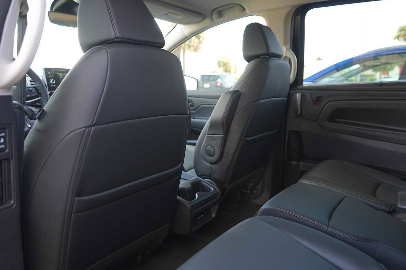 New 2027 Honda Odyssey EX-L image 12