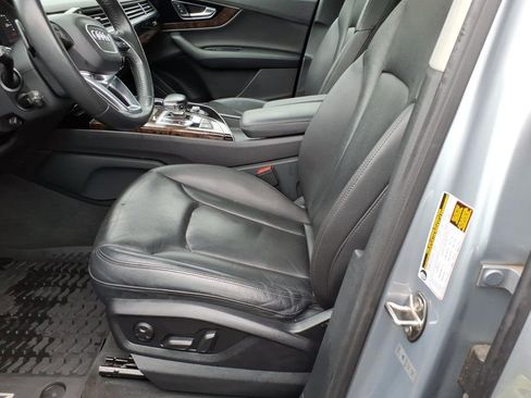 Used 2018 Audi Q7 3.0T Prestige AWD/4WD image 13
