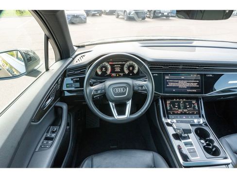 Used 2025 Audi Q7 3.0T Premium Plus AWD/4WD image 23