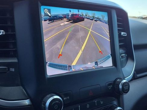 Used 2021 RAM 1500 Big Horn AWD/4WD image 8