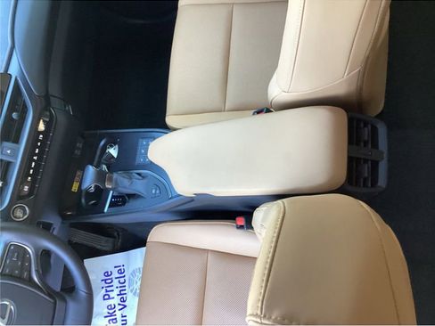 Used 2024 Lexus UX 250h AWD w/ Premium Package image 18