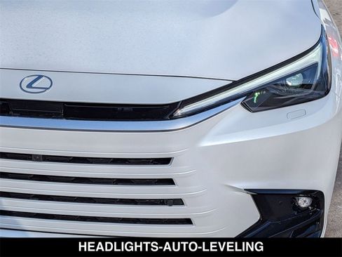 New 2026 Lexus TX 500h AWD w/ Technology Package image 9